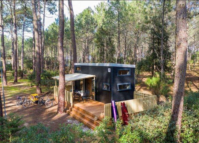 30-Square Meter Tiny House In Forest With Space-Savvy, Woodsy Panache ...