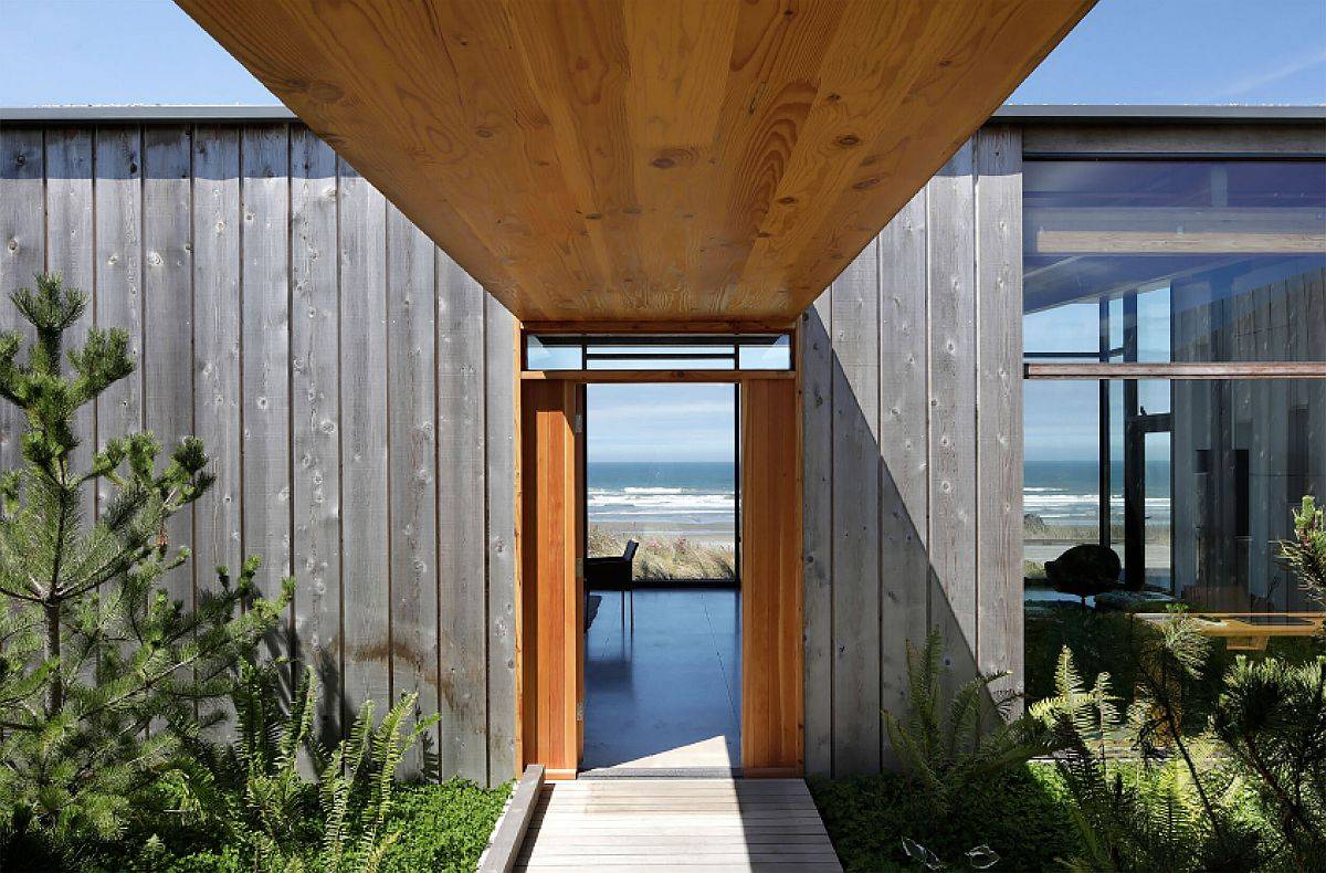 Covered walkway leading to the living area offers spectacular Pacific views