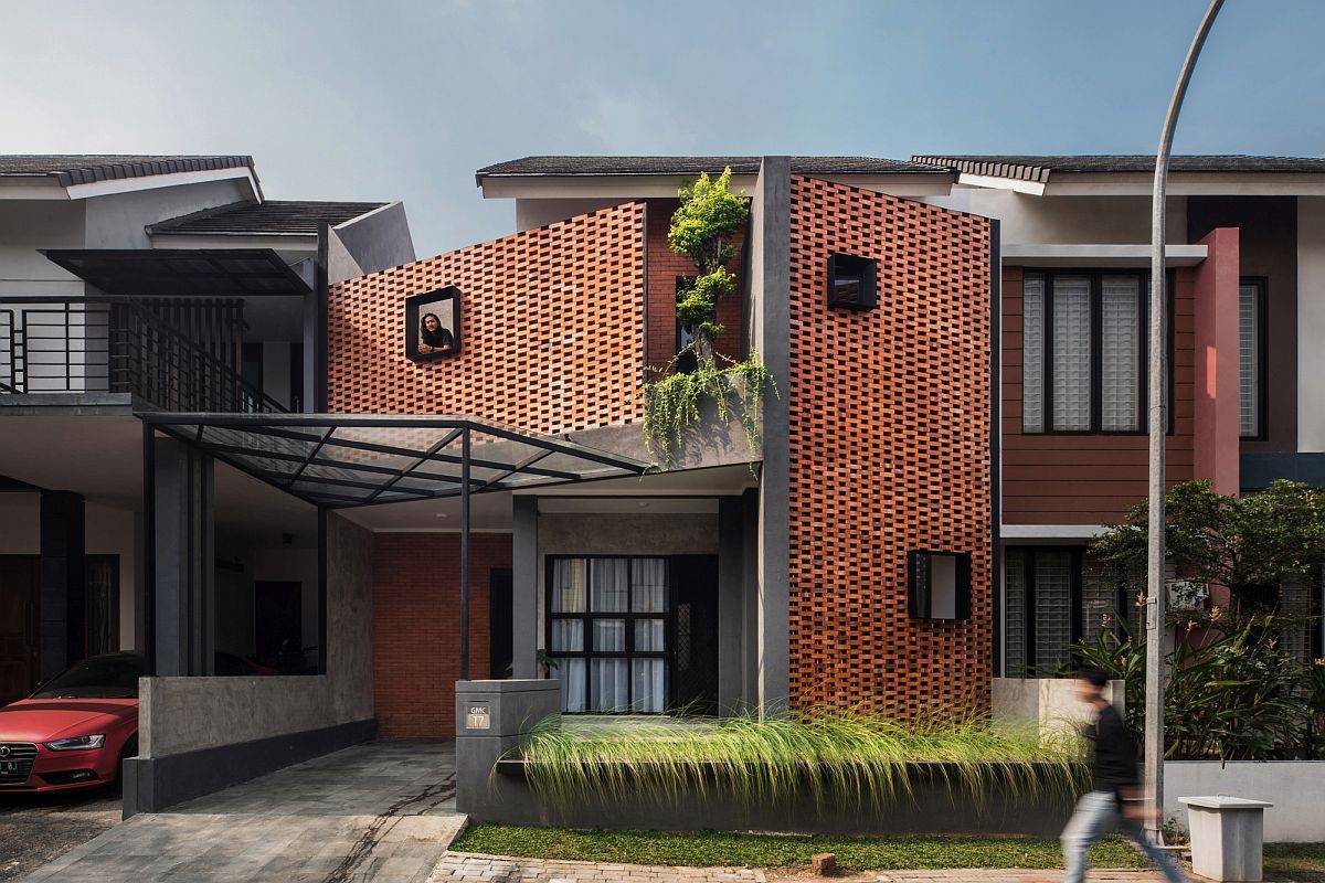 House built with interlocking hot sale bricks