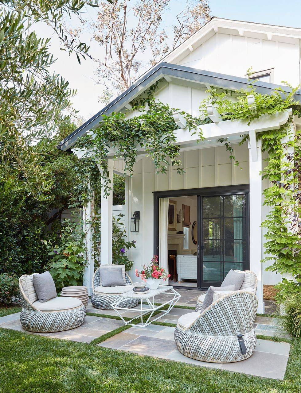 small patio deas