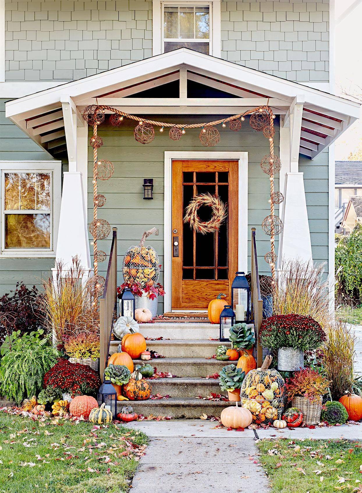 Dreamy Porch Setups for Fall