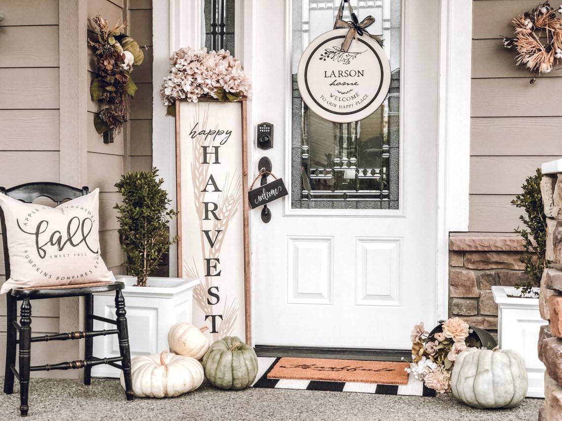 Dreamy Porch Setups for Fall