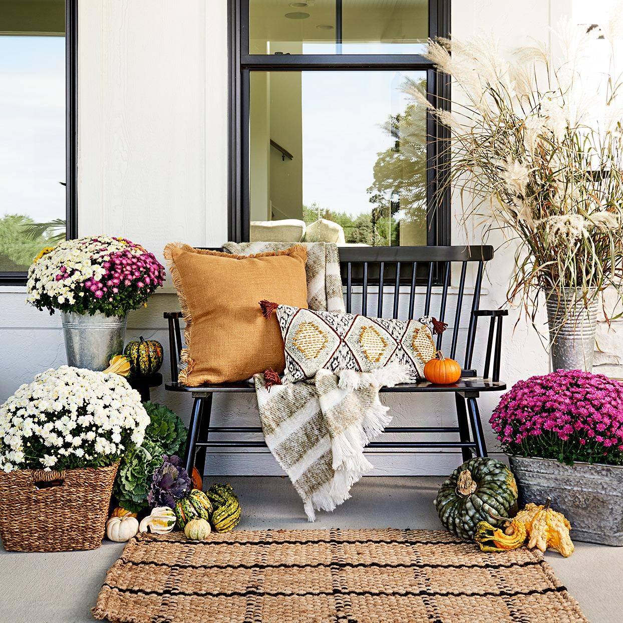 Dreamy Porch Setups for Fall