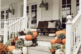 20 Dreamy Porch Setups For Fall