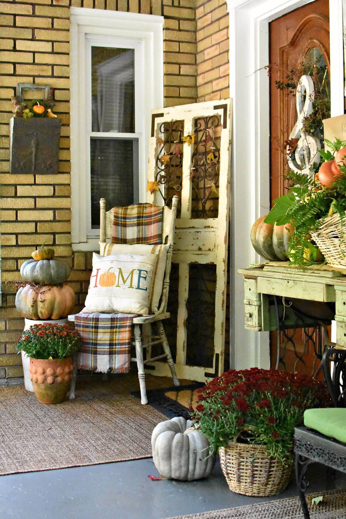 Dreamy Porch Setups for Fall