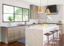 Dazzling-pendants-add-golden-metallic-glint-to-this-kitchen-in-neutral-hues-43299-217x155