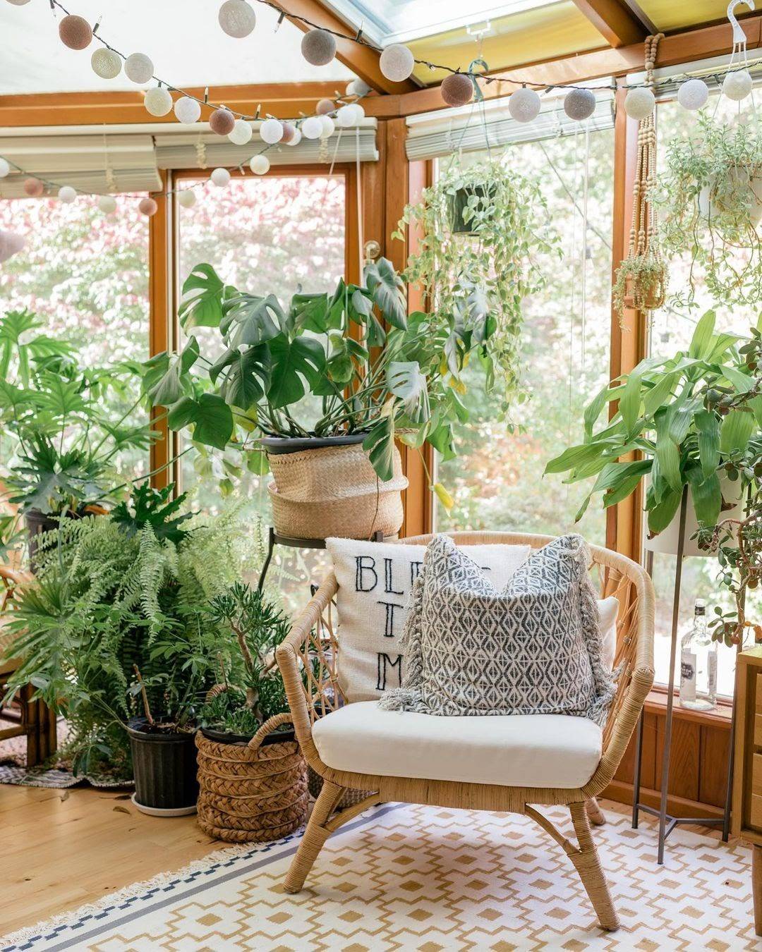 Sunroom Design Ideas To Help You Get Your Daily Dose Of Vitamin C