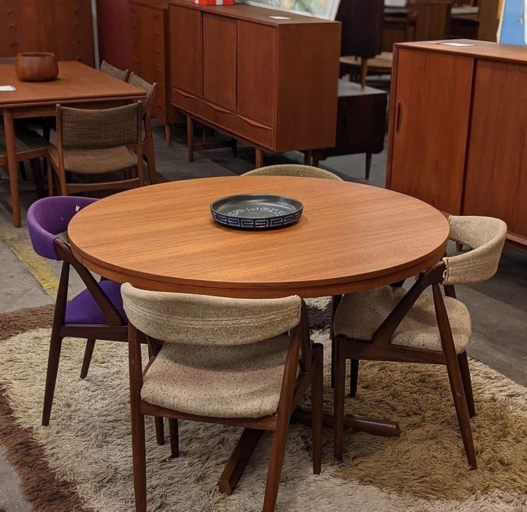 How to Choose the Perfect Dining Table Decoist