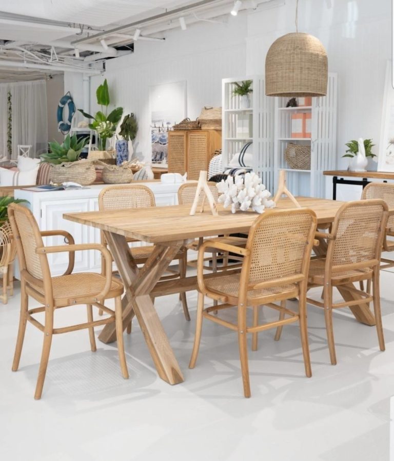 How to Choose the Perfect Dining Table Decoist