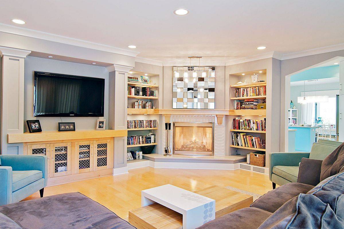 Light-filled art deco living room with a corner living space that illuminates the entire space