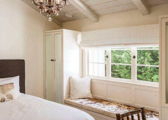 Small-skylight-and-a-lovely-bay-window-connect-this-bedroom-with-the-view-outside-while-ushering-in-ample-natural-light-99420-217x155