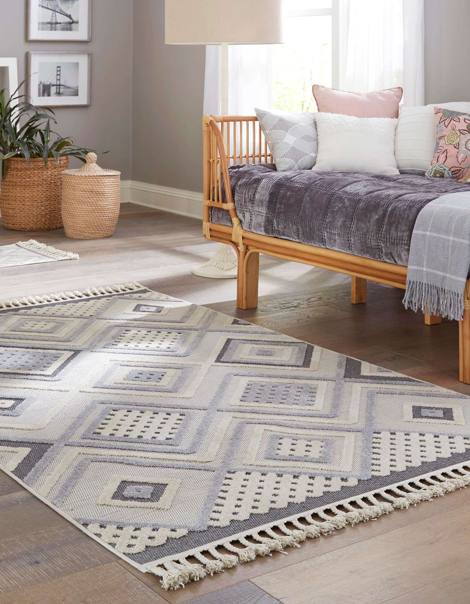 Boho vibes and mix of patterns from Rugs.com