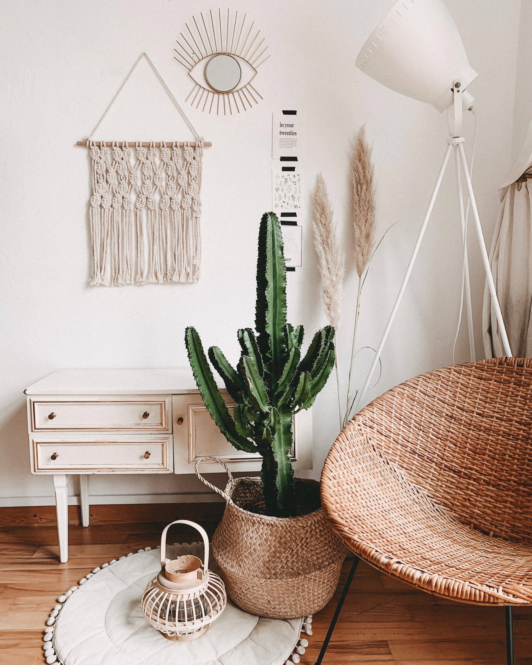 Alternative way to use your storage baskets (from Unsplash)