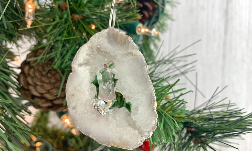 Unique Christmas Tree Decorations That Will Highlight Your Signature Style