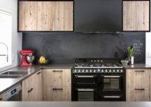 Chalkboard-walls-and-appliances-bring-black-to-this-wood-and-white-kitchen-79350-217x155