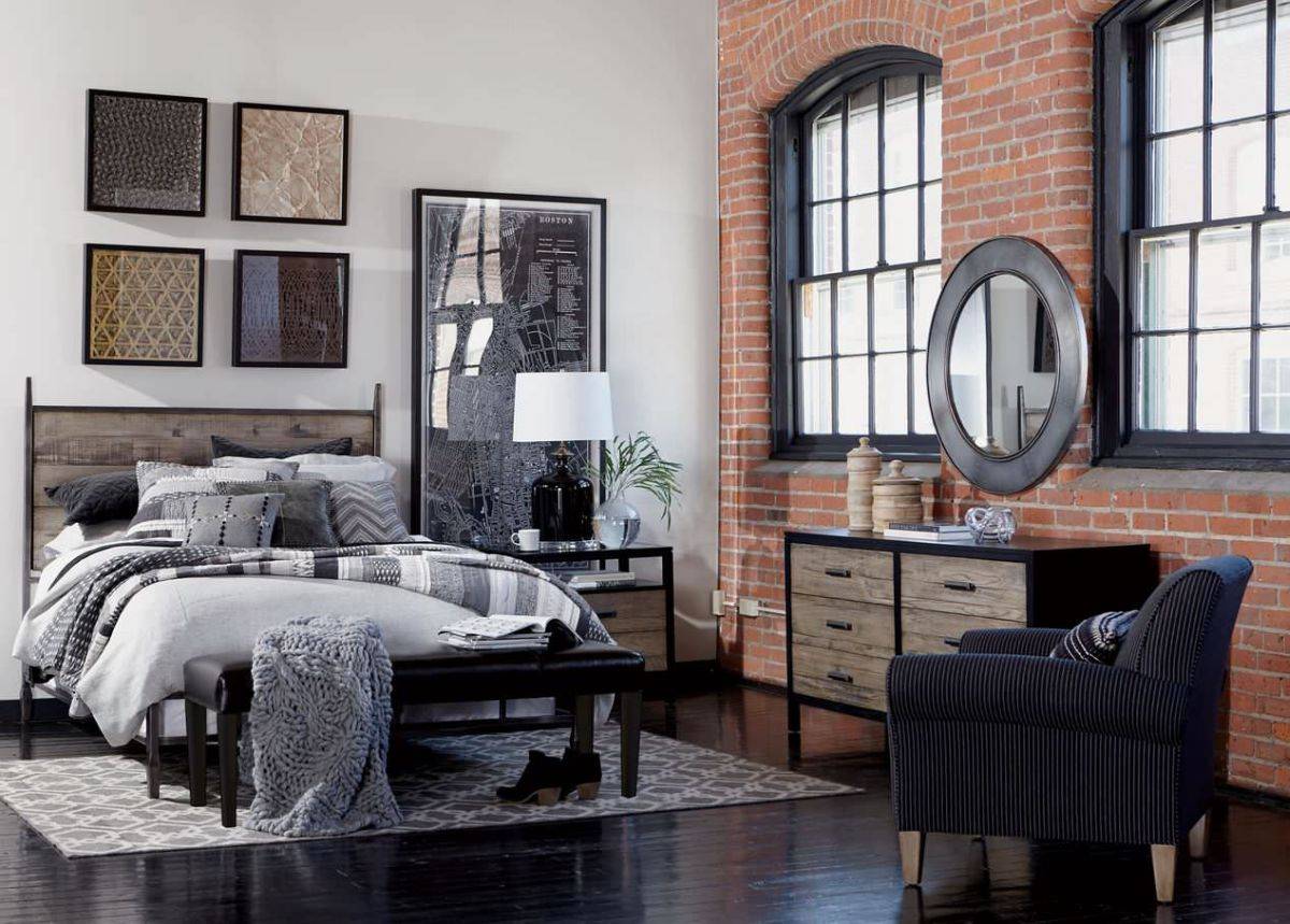 Classic elements are intertwined carefully with modern feaures in this bedroom