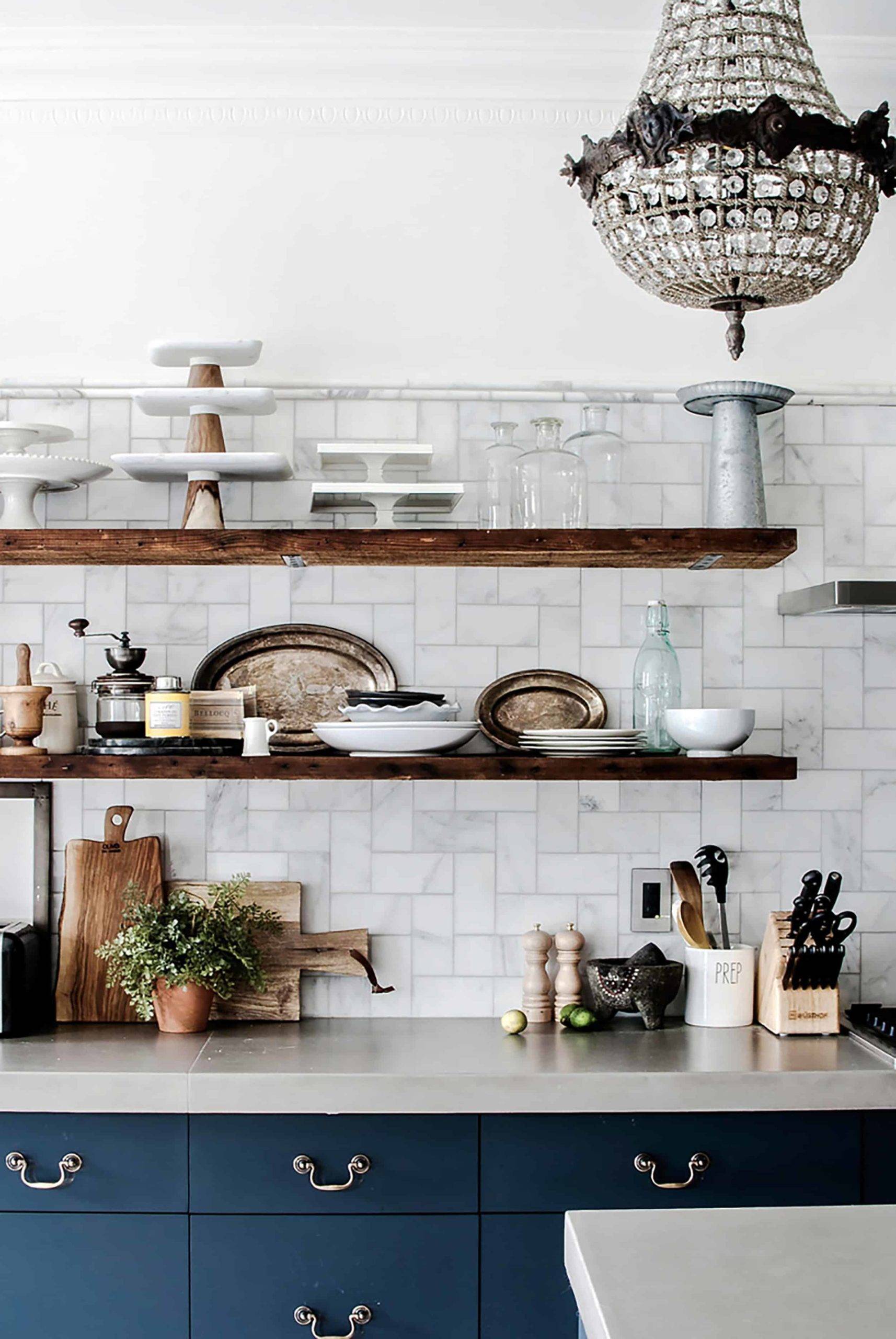 What To Put On Open Kitchen Shelves - A Styling Guide