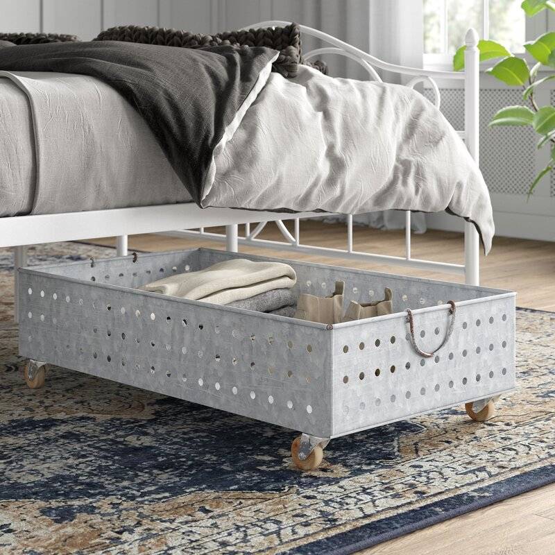 GalvanizedMetal_WireUnderbedStorage-24384