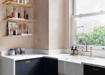 Gorgeous-sink-in-white-feels-like-an-extension-of-the-kitchen-counters-24879-217x155