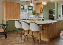 Green-coupled-with-wood-in-the-stylish-modern-kitchen-28135-217x155
