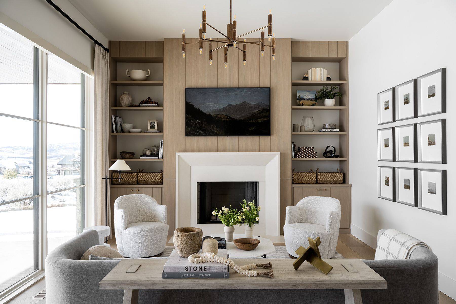 Modern living room (from Studio McGee)