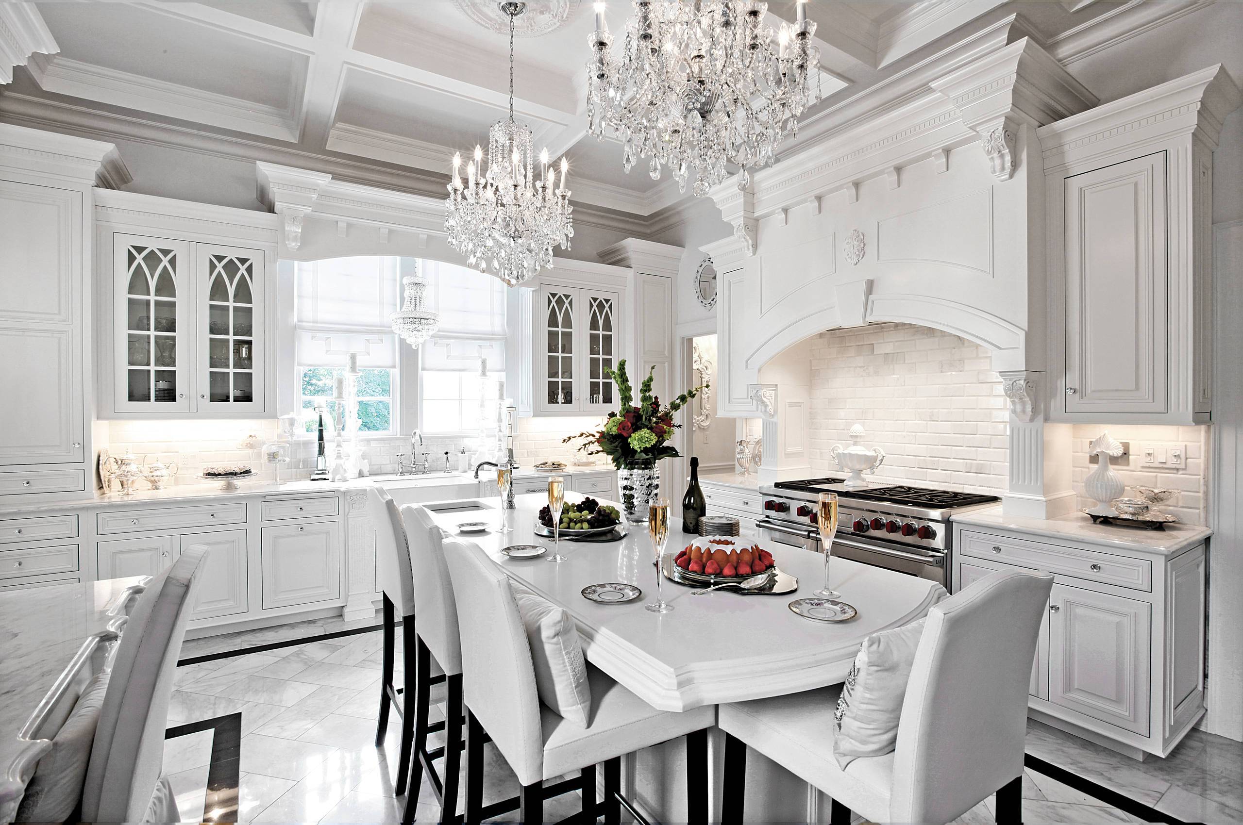 breathtaking-white-on-white-traditional-kitchen-bisulk-kitchens-img_7fc16acd02d0334d_14-7757-1-df833c1-13448