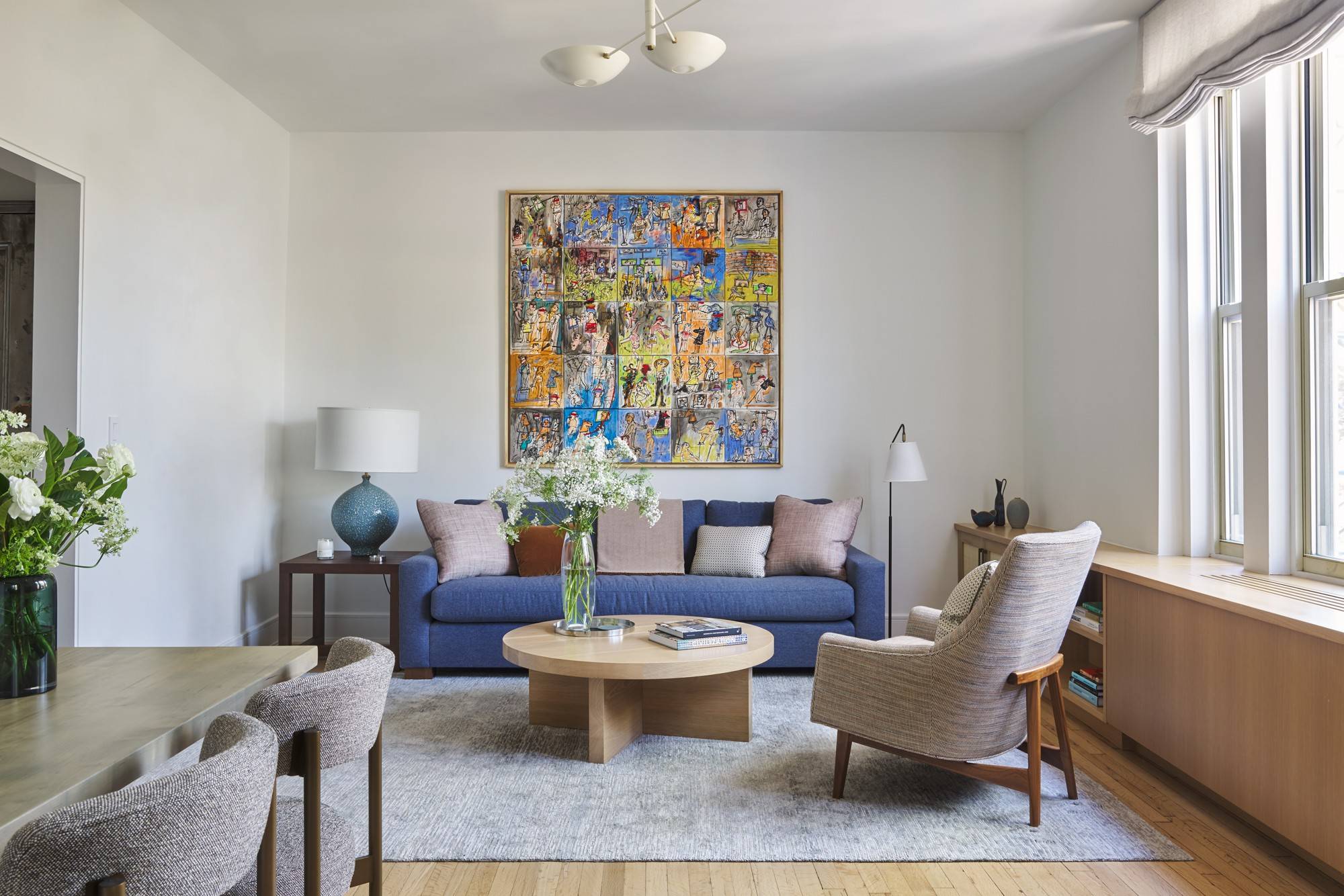Contemporary living room with a pop of color (from Houzz)