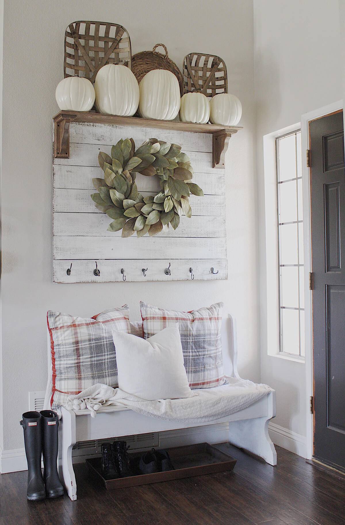 7 Brilliant Ways To Upgrade Your Small Entryway Decoist