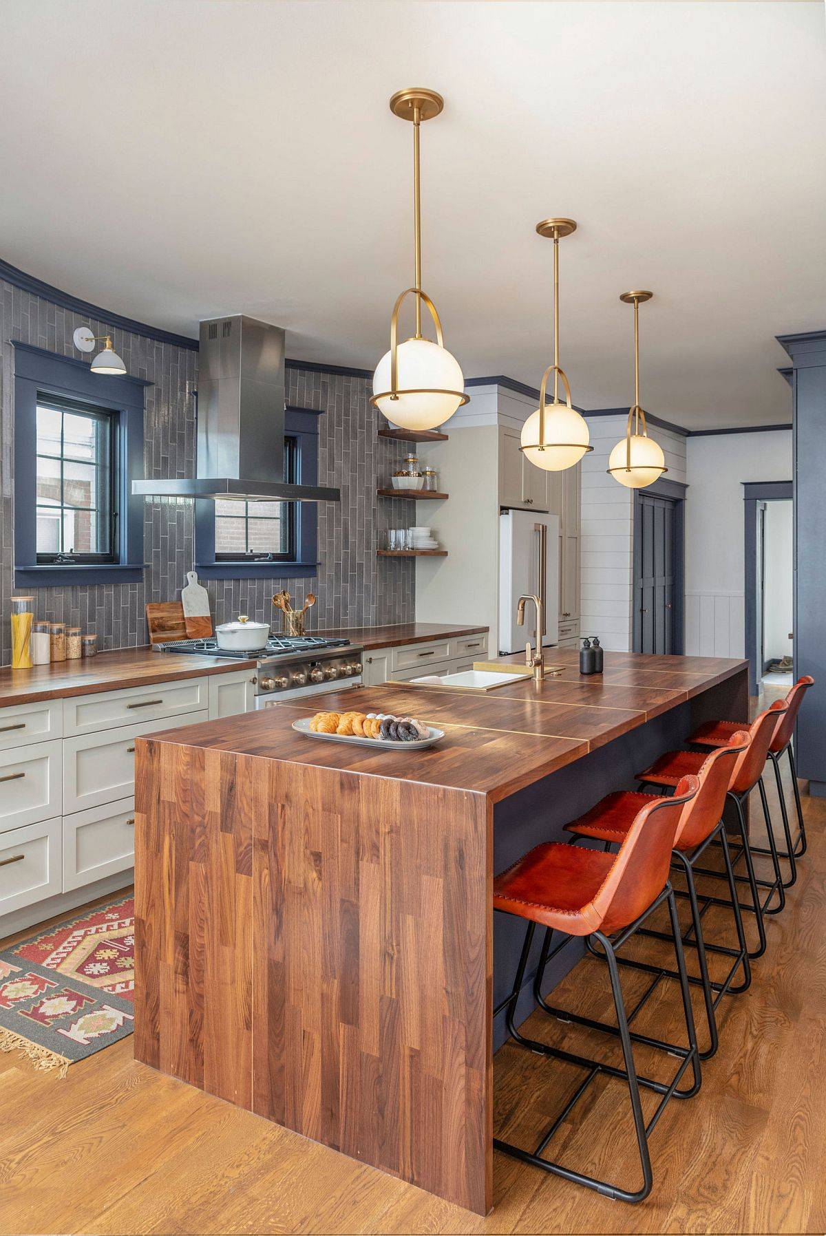 Innovative-wood-island-top-design-that-matches-with-the-other-countertops-in-the-kitchen-35589