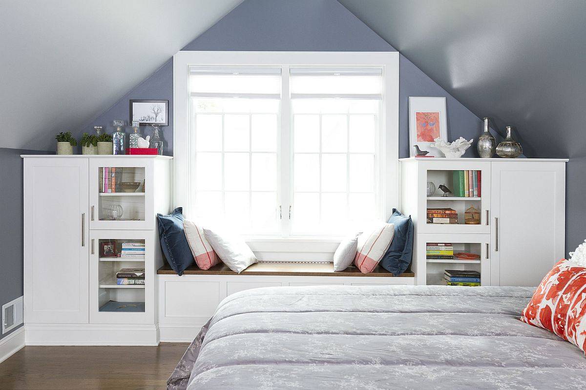 A window seat in a small bedroom is perfect for a contemporary home - 13947