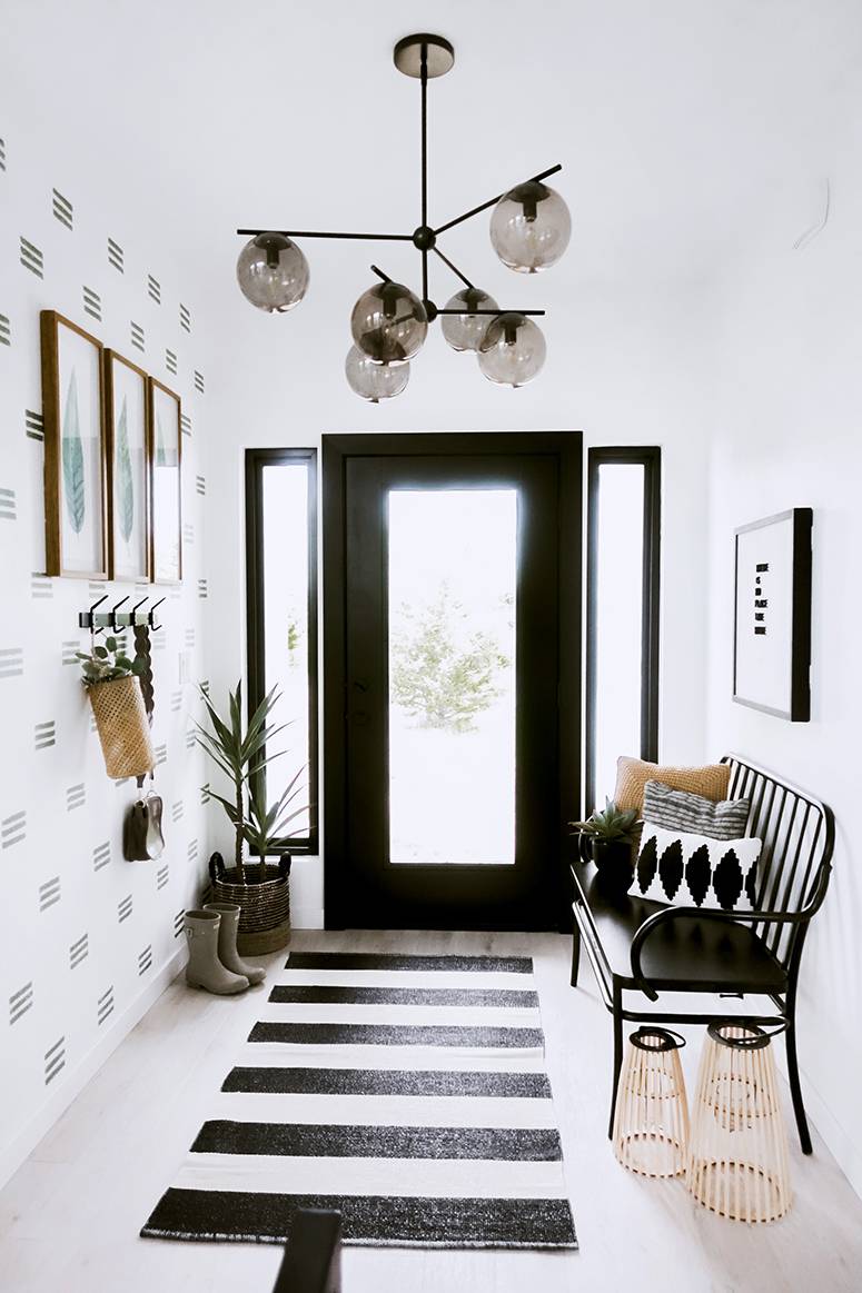 Functional design for narrow entryways (from Cecilia Moyer Blog)