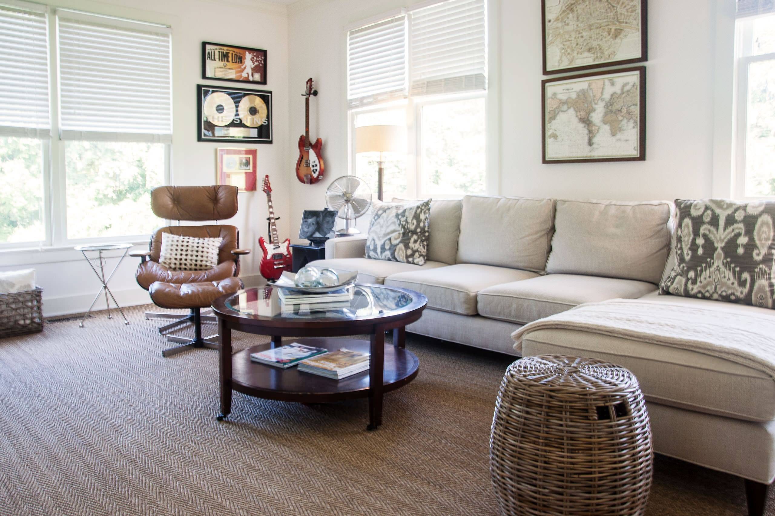 Combination of modern and country elements (from Houzz)