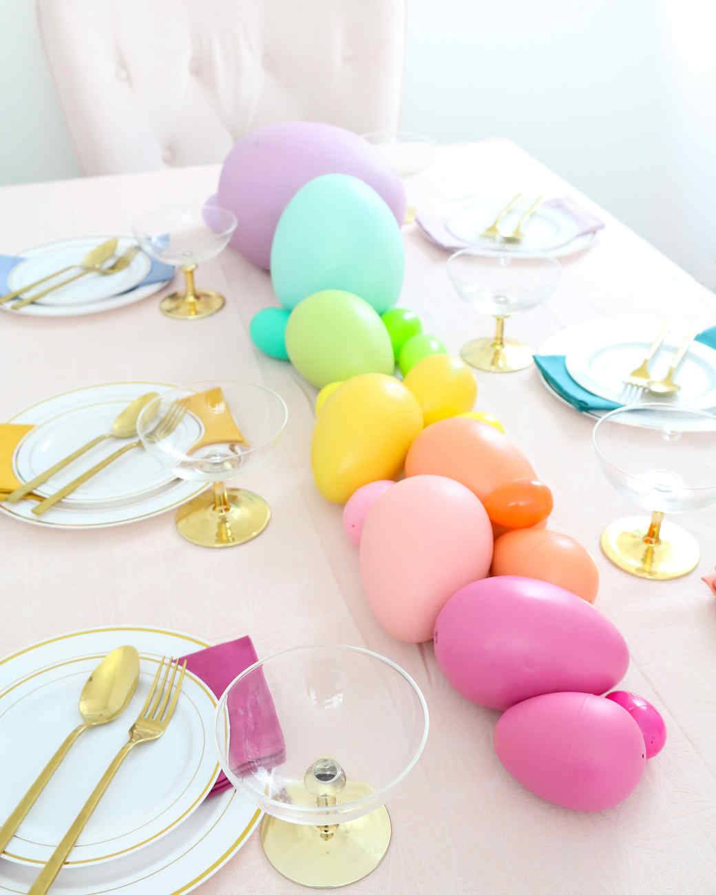 Colorful centerpiece for Easter (from Marta Steward)