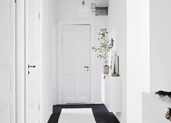 7 Brilliant Ways To Upgrade Your Small Entryway | Decoist