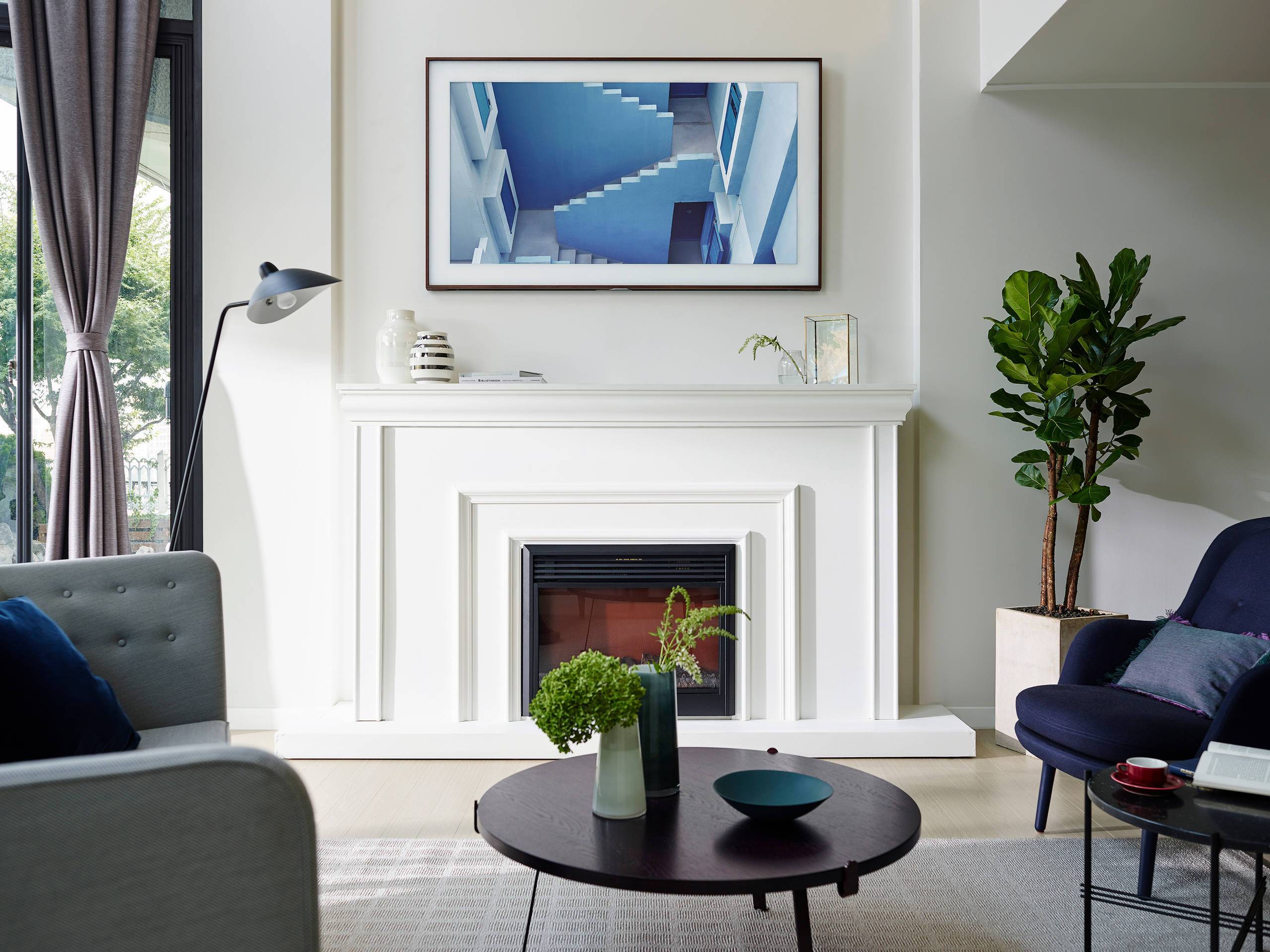 Innovative TV that turns into artwork (from Houzz)