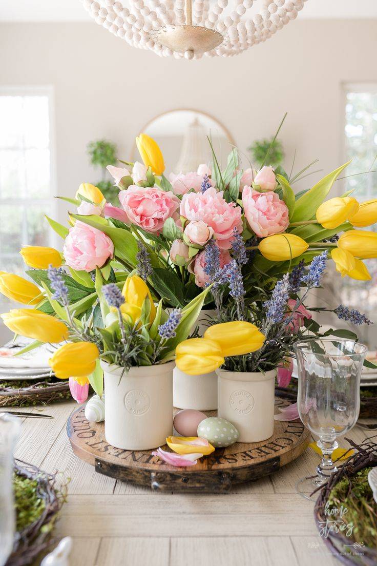 Home Décor Easter Centerpiece Tulip Spring Centerpiece table ...