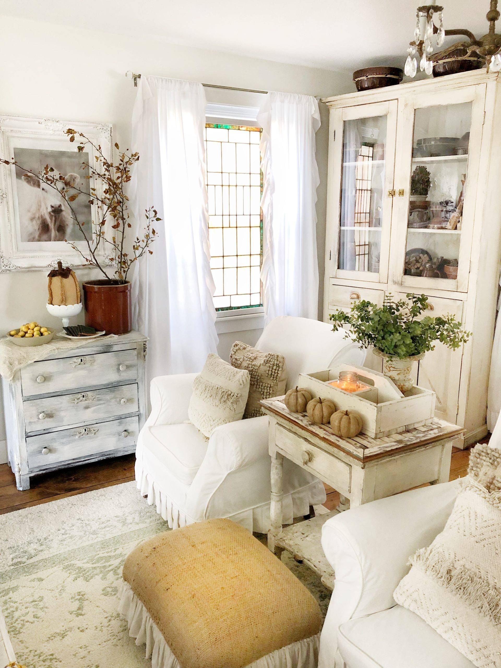 Shabby Chic Living Space By- Danelle Harvey