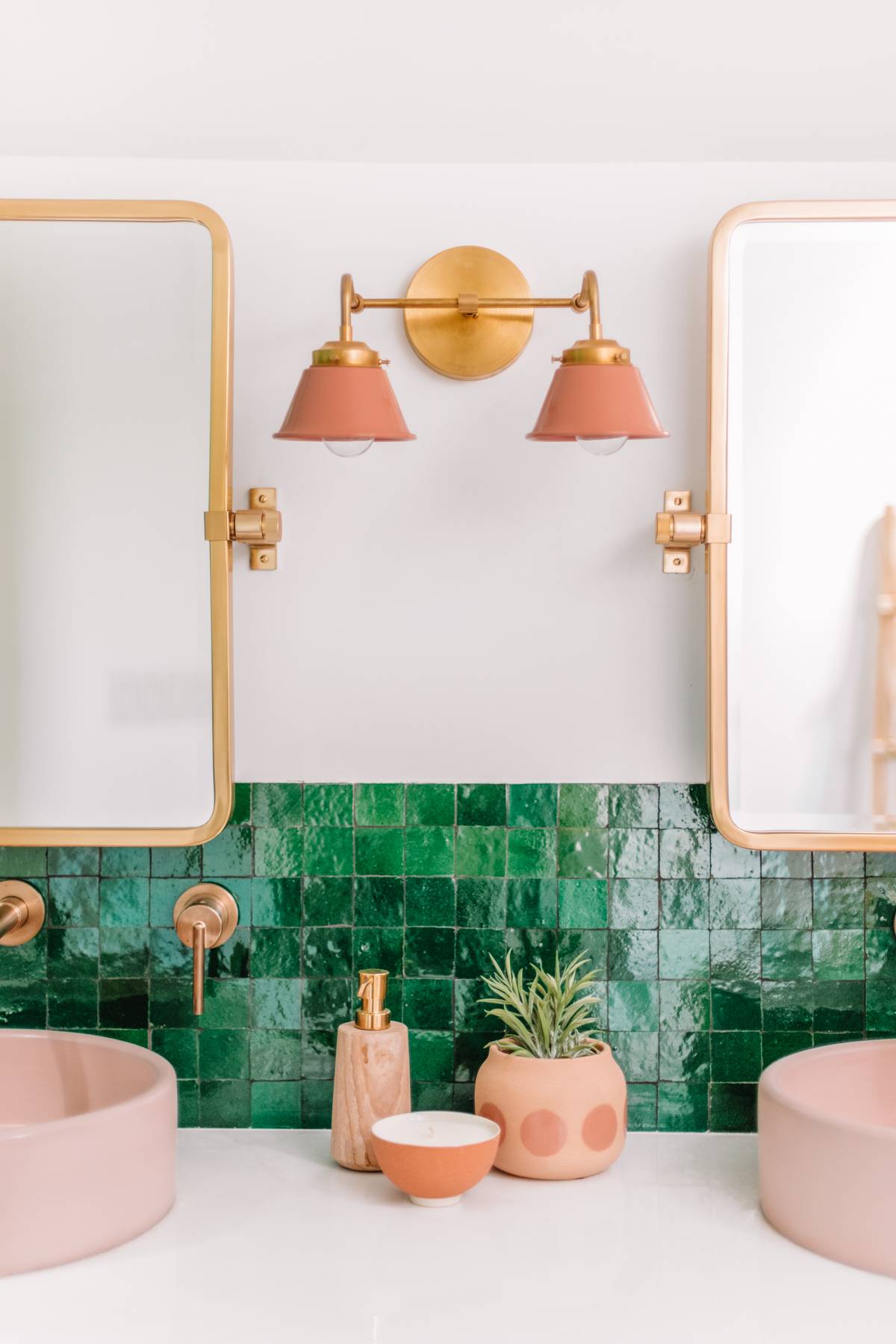 Pink-Bathroom-Sconces-and-Accessories-Photo-by-StudioDIY-48669