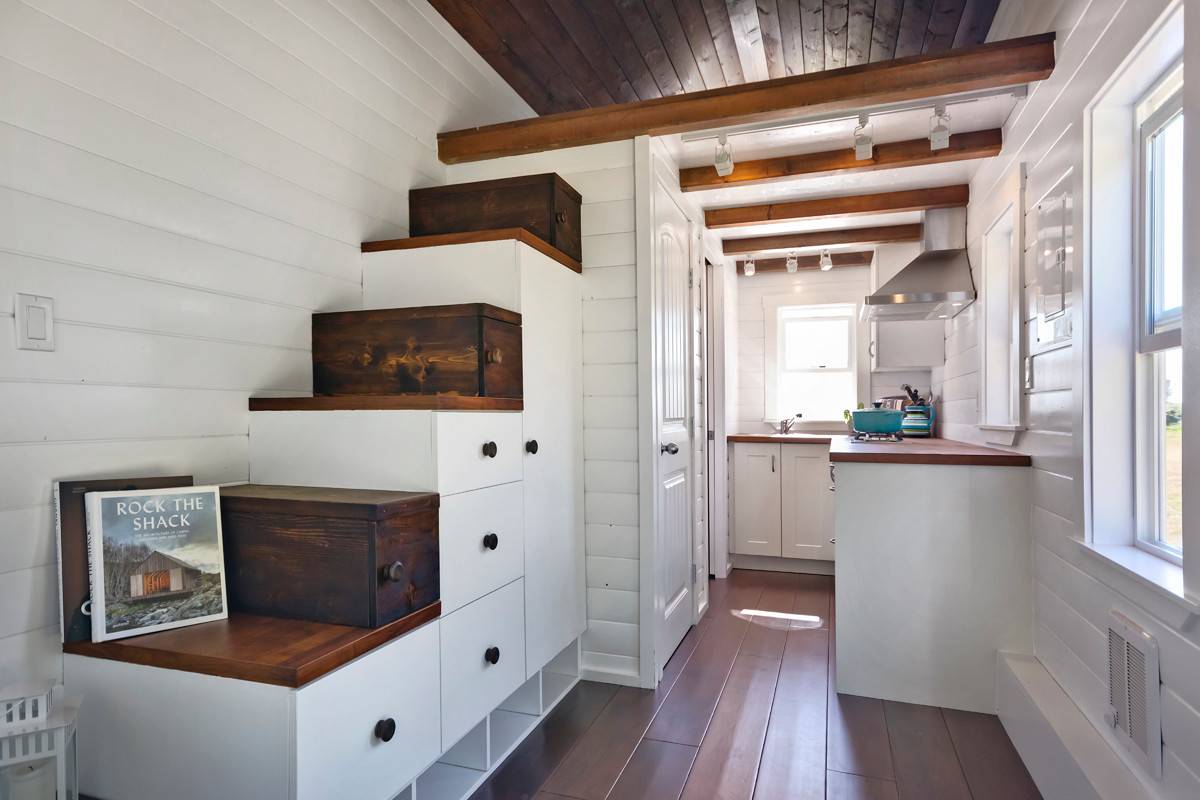 The stairs provide extra storage space (from Houzz)
