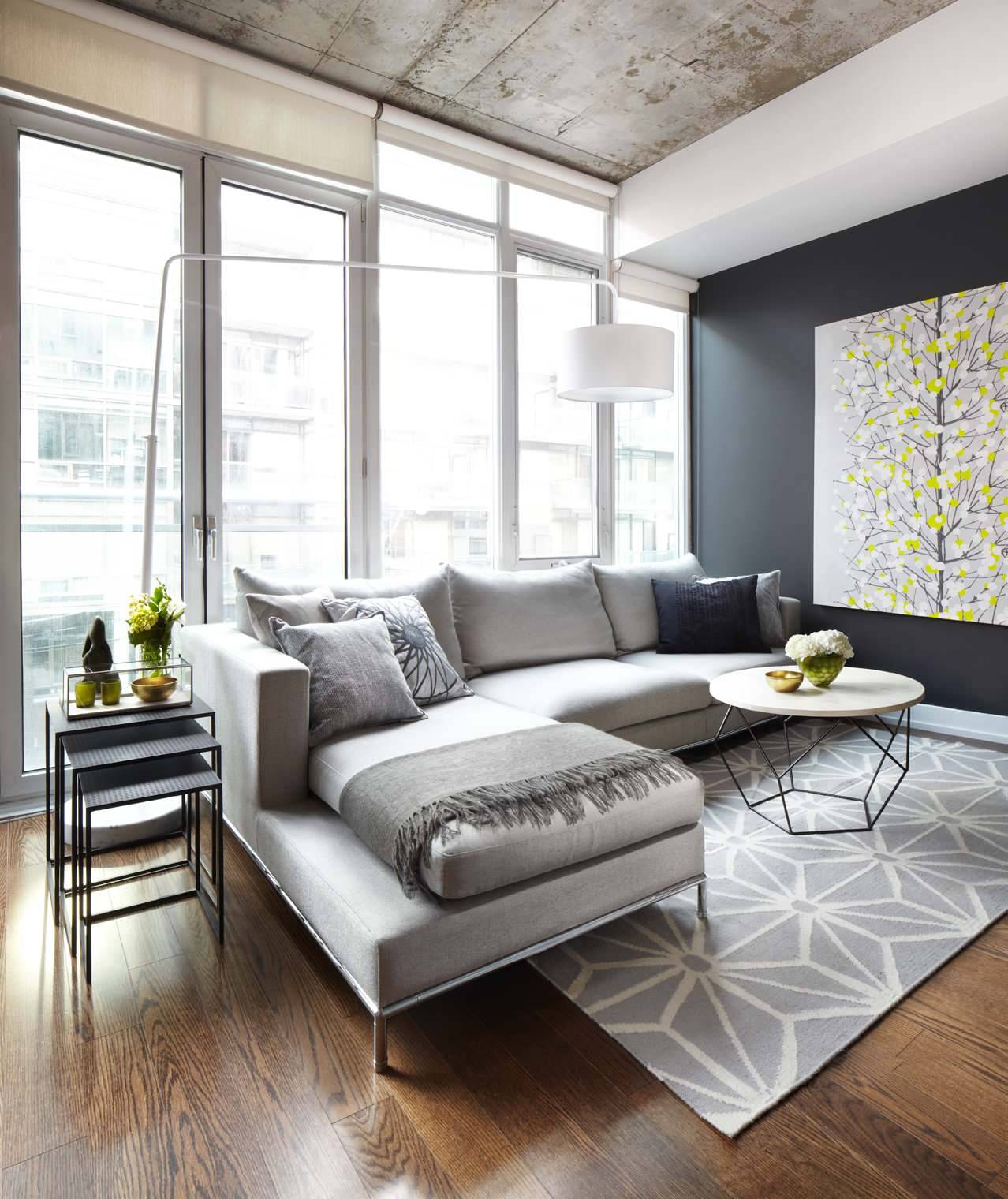 Accent wall in a dark color will add dimension to the room (from Houzz)