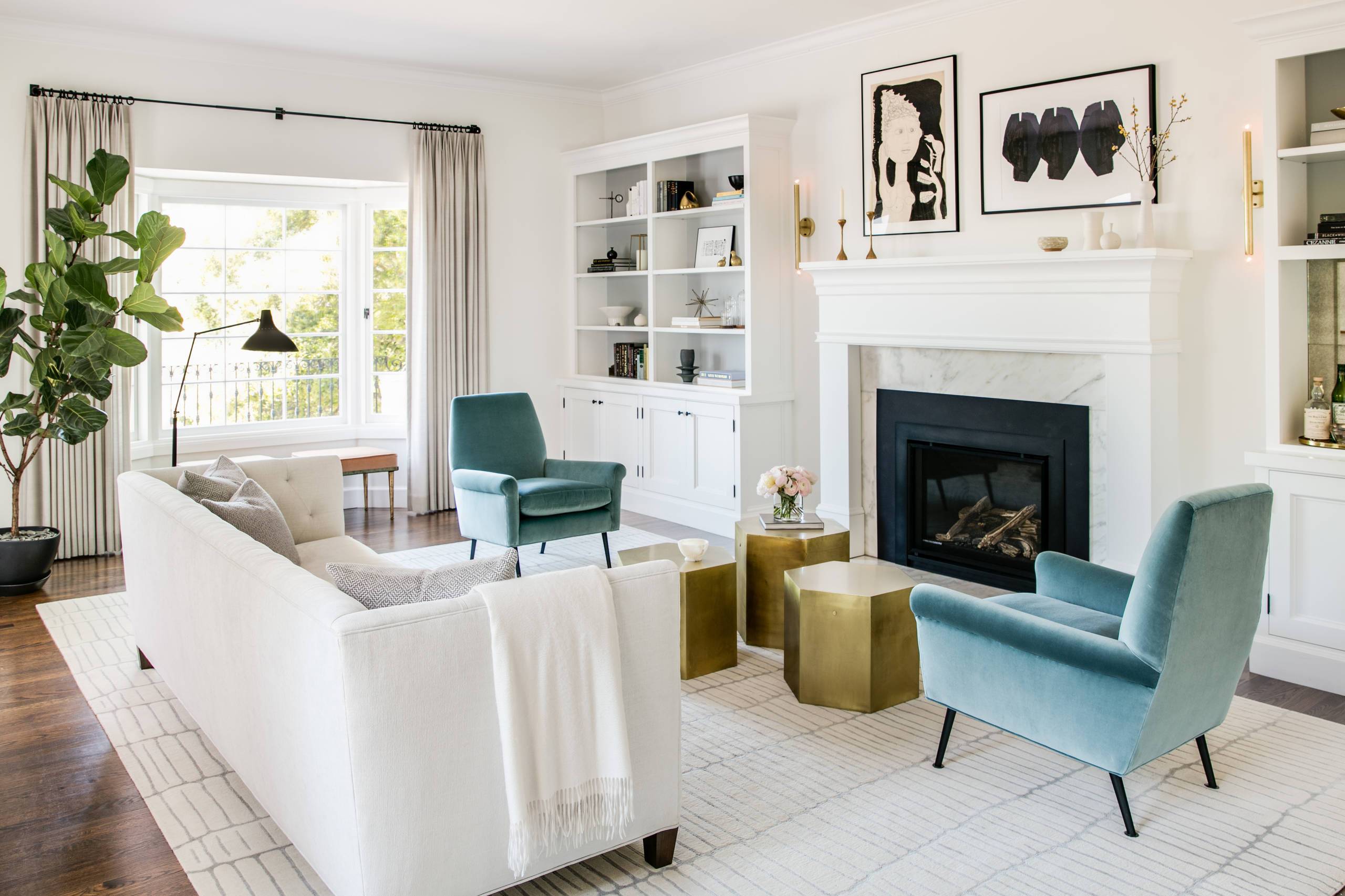Light and airy traditional living room (from Houzz)