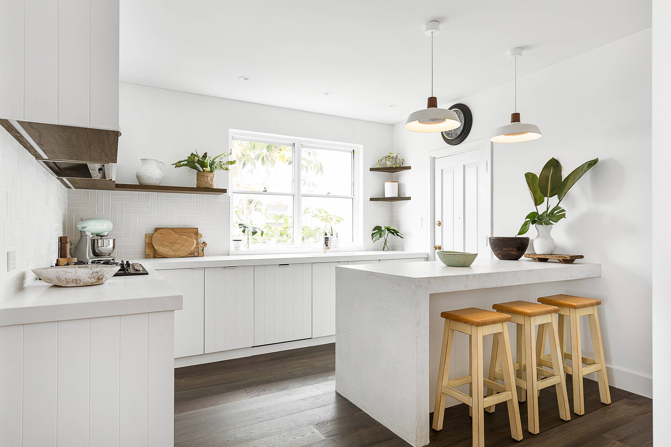 White cabinets and open shelving for an airy feel (from Houzz)