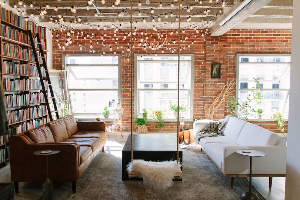 String lights add charm (from Houzz)