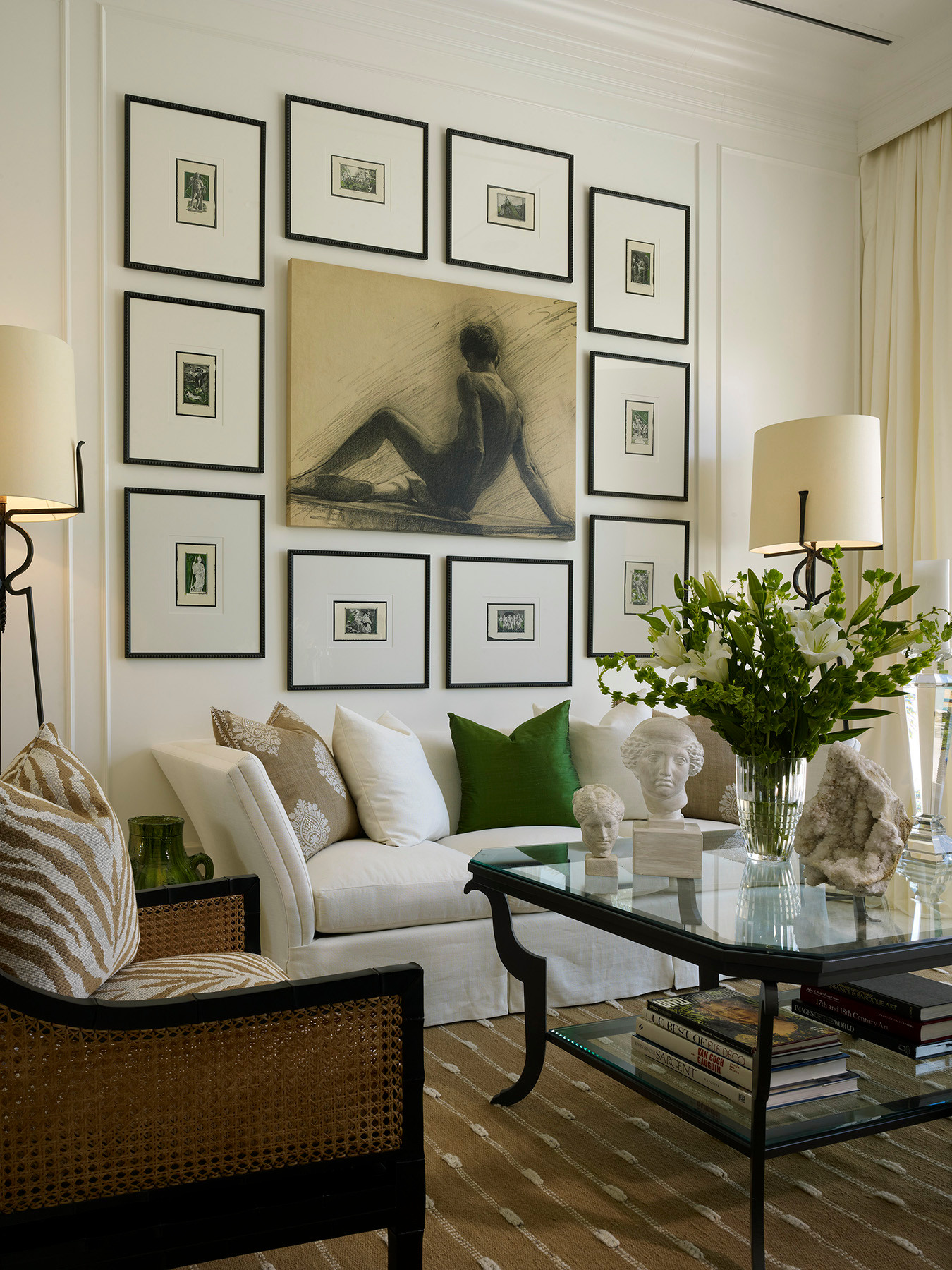 Nicely curated gallery wall  (from Houzz)