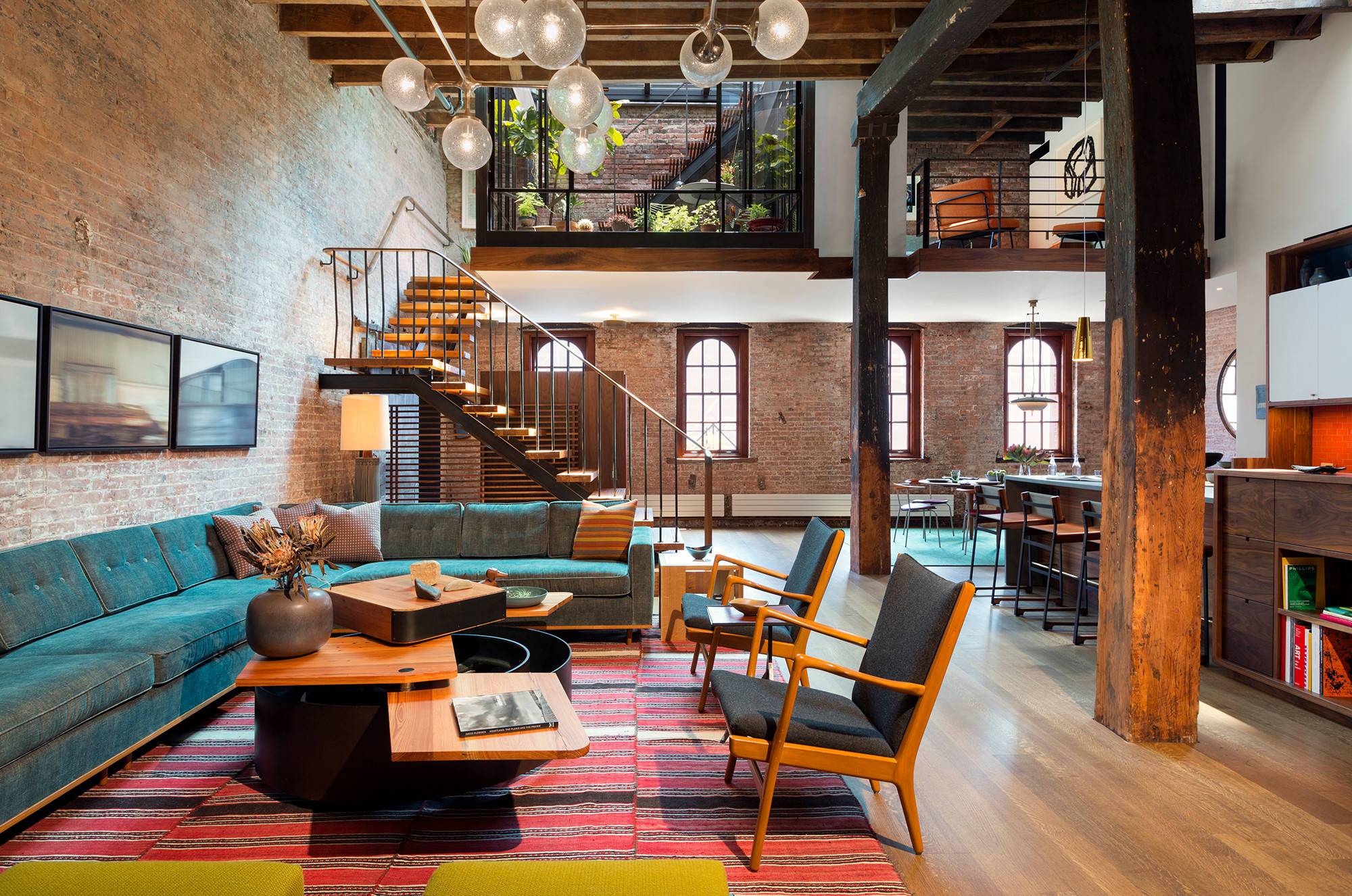 Colors in industrial style are welcomed (from Houzz)