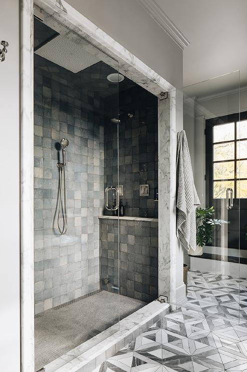 22 Stunning Walk-In Shower Ideas for Small Bathrooms