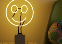 happy face neon lamp