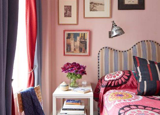 Top 35 Wall Photo Collage Ideas to Transform Your Space | Decoist