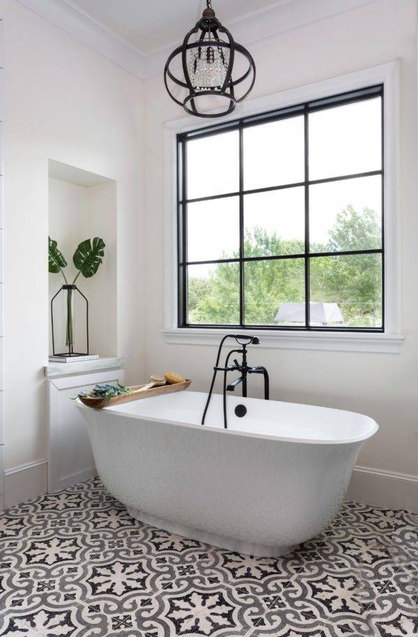 Before You Buy The Pros & Cons of a Freestanding Bathtub Decoist