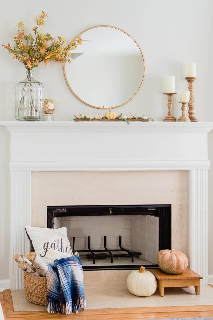 A minimalist fall fireplace mantel.